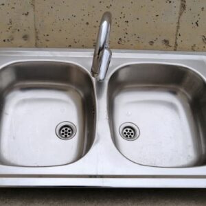 Fregadera 2 senos con grifo de segunda mano en cabauoportunitats.com Balaguer -  Lleida - Catalunya