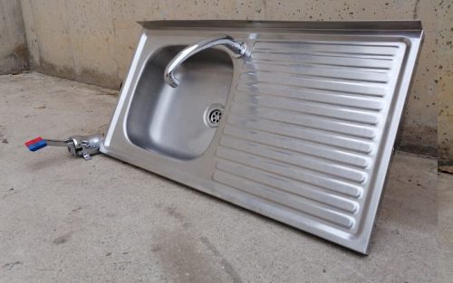 Pica d'acer inoxidable amb pedal de segona mà a cabauportunitats.com Balaguer - Lleida - Catalunya