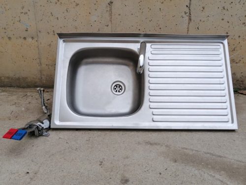 Pica d'acer inoxidable amb pedal de segona mà a cabauportunitats.com Balaguer - Lleida - Catalunya