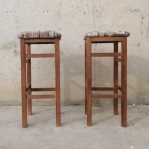 Tamboret de fusta de segona mà a cabauoportunitats.com Balaguer - Lleida - Catalunya