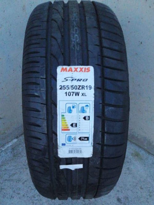 Neumático MAXXIS nuevo en cabauoportunitats.com Balaguer - Lleida - Catalunya