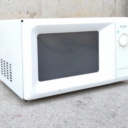 Microondas BLUESKY de segunda mano en cabauoportunitats.com Balaguer - Lleida - Catalunya