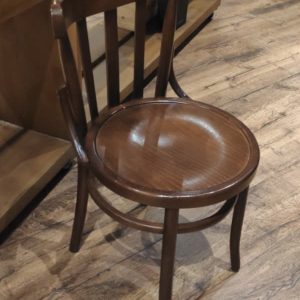 Cadira de fusta de segona mà a cabauoportunitats.com Balaguer - Lleida - Catalunya