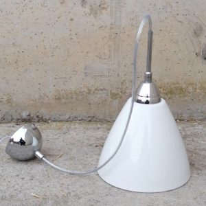 Làmpada blanca d'ocasió en venda de segona mà a cabauoportunitats.com Balaguer - Lleida - Catalunya