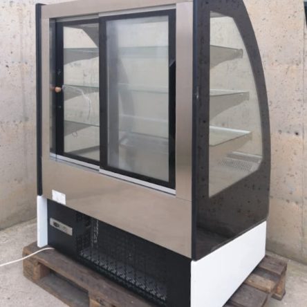Venta de un frigorífico expositor para tienda, restaurante, autoservicio... de segunda mano en cabauoportunitats.com Balaguer - Lleida - Catalunya