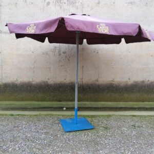 Para-sol de segona mà en venda a cabauoportunitats.com. Para-sol amb peu en bon estat de mides grans a Balaguer - Lleida - Catalunya