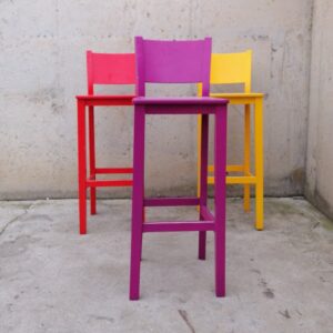 Taburetes de colores de segunda mano en cabauoportunitats.com Balaguer - Lleida - Catalunya