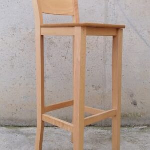 Taburetes de madera de haya de segunda mano en cabauoportunitats.com Balaguer - Lleida - Catalunya