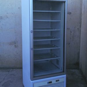 Congelador expositor d'hostaleria ISA TORNADO de segona mà en venda a cabauoportunitats.com Balaguer - Lleida - Catalunya