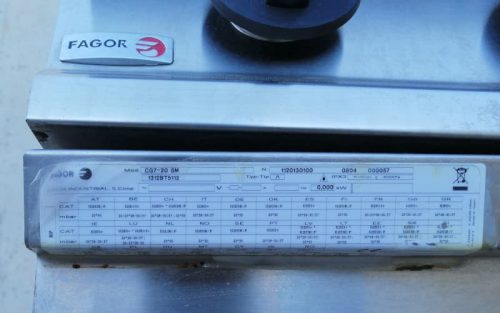Cocina de dos fuegos a gas FAGOR de segunda mano en venta en cabauoportunitats.com Balaguer - Lleida - Catalunya