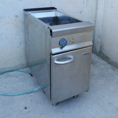 Freidora FAGOR de segunda mano 30 litros de capacidad a gas en venta en cabauoportunitats.com Balaguer - Lleida - Catalunya