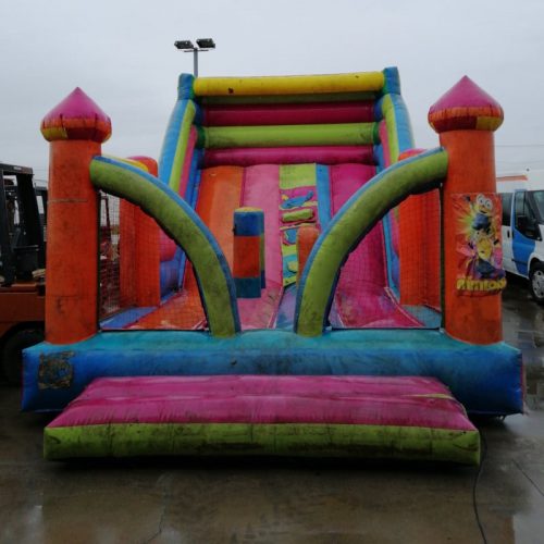 Castillo inflable de 600x900cm de segunda mano en cabauoportunitats.com Balaguer - Lleida - Catalunya