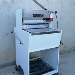 Màquina de tallar pa de segona mà en venda a cabauoportunitats.com Balaguer - Lleida - Catalunya
