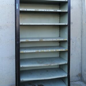 Prestatgeria metàl·lica de segona mà en venda a cabauoportunitats.com Balaguer - Lleida - Catalunya