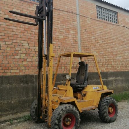 Carretilla elevadora HUMSA 2000kg 330cm de segunda mano en cabauoportunitats.com Balaguer - Lleida - Catalunya