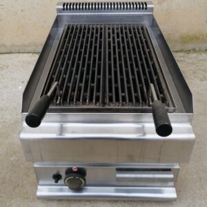 Brasa de pedra volcànica de segona mà per a hostaleria i ús domèstic en venda a cabauoportunitats.com Balaguer - Lleida - Catalunya