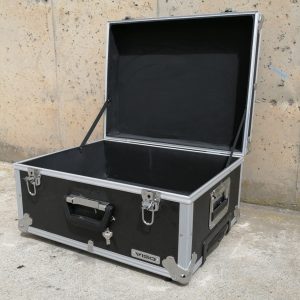Caixa de transport amb nanses ergonòmiques nova en venda a cabauoportunitats.com Balaguer - Lleida - Catalunya