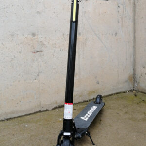 Patinete eléctrico ACCOLMILE 250W 10.4Ah nuevo en venta en cabauoportunitats.com Balaguer - Lleida - Catalunya