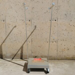 Porta-bosses de brossa nou de 120kg de capacitat en venda a cabauoportunitats.com Balaguer - Lleida - Catalunya