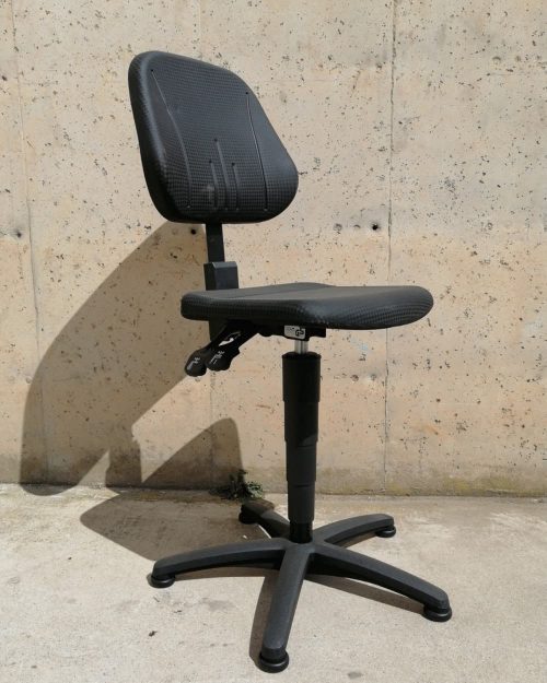 Cadira giratòria de treball amb respatller nova en venda a cabauoportunitats.com Balaguer - Lleida - Catalunya