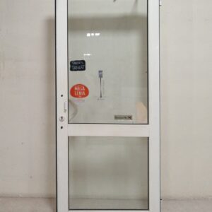 Puerta PVC blanca de segunda mano en venta en cabauoportunitats.com Balaguer - Lleida - Catalunya