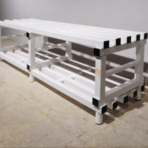 Banco de plástico perfecto para indústria alimentícia, gimnasios, vestidores... de segunda mano en venta en cabauoportunitats.com