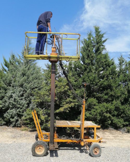 Plataforma elevadora / podadora MINSEL de segona mà en venda a cabauoportunitats.com Balaguer - Lleida - Catalunya