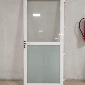 Porta de segona mà de 90x210cm en molt bon estat a cabauoportunitats.com Balaguer - Lleida - Catalunya
