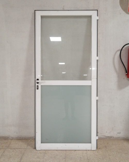 Porta de segona mà de 90x210cm en molt bon estat a cabauoportunitats.com Balaguer - Lleida - Catalunya