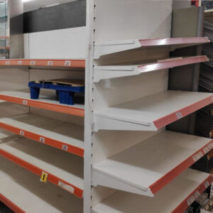 Estanterías metálicas de segunda mano para tienda en venta en cabauoportunitats.com Balaguer - Lleida - Catalunya