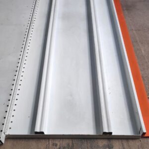 Estanterías metálicas de segunda mano para tienda en venta en cabauoportunitats.com Balaguer - Lleida - Catalunya