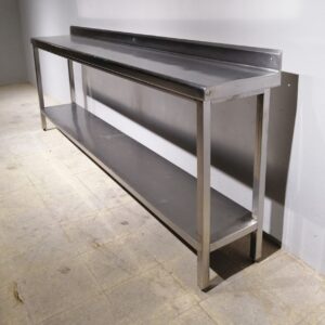 Taula d'acer inoxidable de 270x40cm de segona mà en venda a cabauoportunitats.com Balaguer - Lleida - Catalunya