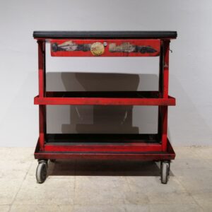 Carro metàl·lic en bon estat de segona mà per a taller a cabauoportunitats.com Balaguer - Lleida - Catalunya