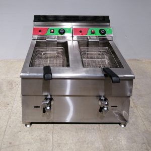 Freidora a gas butano de 18+18 litros de segunda mano en venta en cabauoportunitats.com