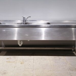 Fregadero de segunda mano perfecto para restaurante, hotel, caterin... en venta en cabauoportunitats.com