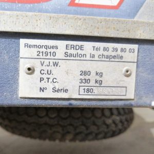 Remolque caja cerrada 110x90cm de segund amano en venta en cabauoportunitats.com Balaguer - Lleida - Cataluya