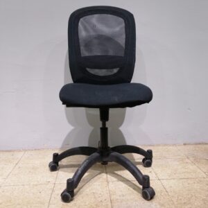 Cadira d'oficina amb rodes en venda a cabauoportunitats.com Balaguer - Lleida - Catalunya