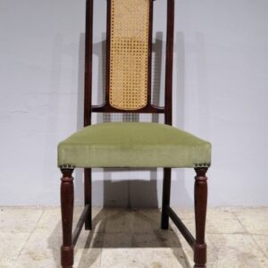Cadira de vellut de color verd de segona mà en venda a cabauoportunitats.com Balaguer - Lleida - Catalunya