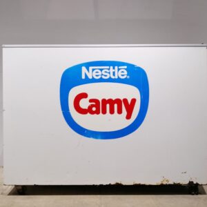 Congelador de segunda mano con puertas de cristal en venta en cabauoportunitats.com
