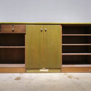 Mostrador de madera de segunda mano para tienda en venta en cabauoportunitats.com