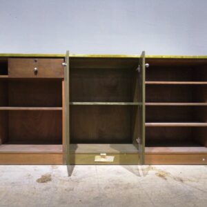 Mostrador de madera de segunda mano para tienda en venta en cabauoportunitats.com