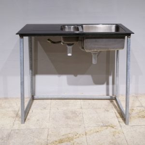 Pila de cristal negro con patas en venta en cabauoportunitats.com