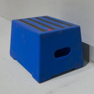 Escalón de plástico de segunda mano en venta en cabauoportunitats.com