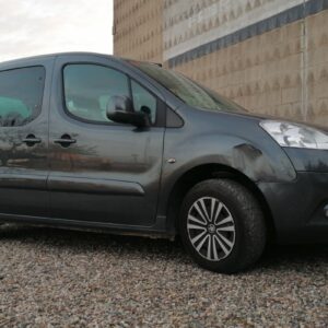 Furgoneta PEUGEOT PARTNER 2014 de segona mà en venda en cabauoportunitats.com Balaguer - Lleida - Catalunya