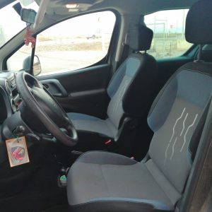 Furgoneta PEUGEOT PARTNER 2014 de segunda mano en venta en cabauoportunitats.com