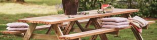 Mesa de madera con bancos para exterior nueva en cabauoportunitats.com