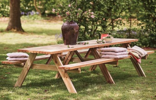 Mesa de madera con bancos para exterior nueva en cabauoportunitats.com