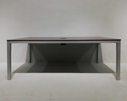 Mesa reuniones de gran formato de 200x120cm en venta en cabauoportunitats.com