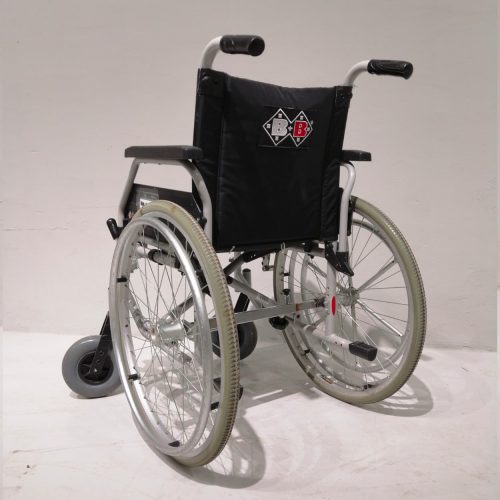 Silla de ruedas plegable de ocasión en venta en cabauoportunitats.com
