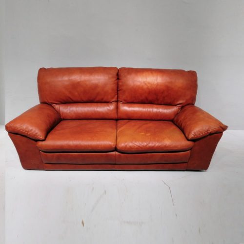 Sofà de pell de segona mà d'oferta en venda a cabauoportunitats.com Balaguer - Lleida - Catalunya